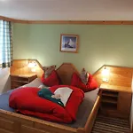 Dorfergut Farm stay *